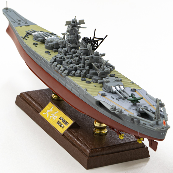 1/700 戦艦大和 プラモデル完成品 ケース付き - 模型/プラモデル